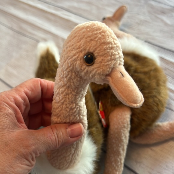 ⭐️HP⭐️ Ty Beanie Buddies “Stretch” the ostrich. Set/2. Large: approx 16”. - Picture 11 of 16